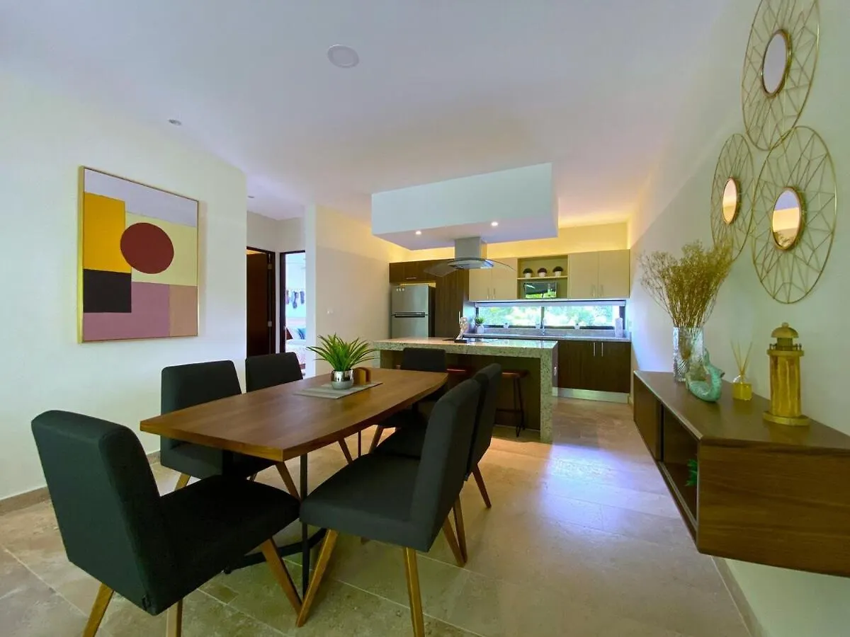 Seaview Roof Pool, Gym Onsite, 4 Blocks To 5Th Ave Apartment Playa del Carmen