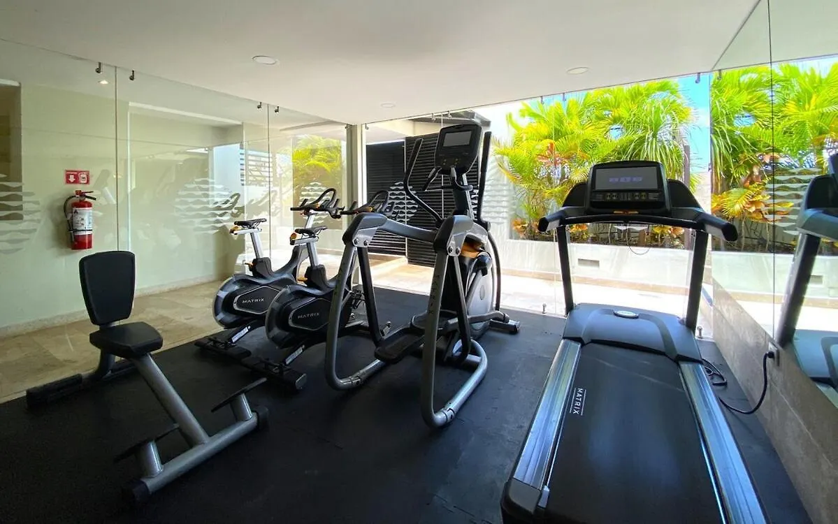 Seaview Roof Pool, Gym Onsite, 4 Blocks To 5Th Ave Apartment Playa del Carmen Mexico