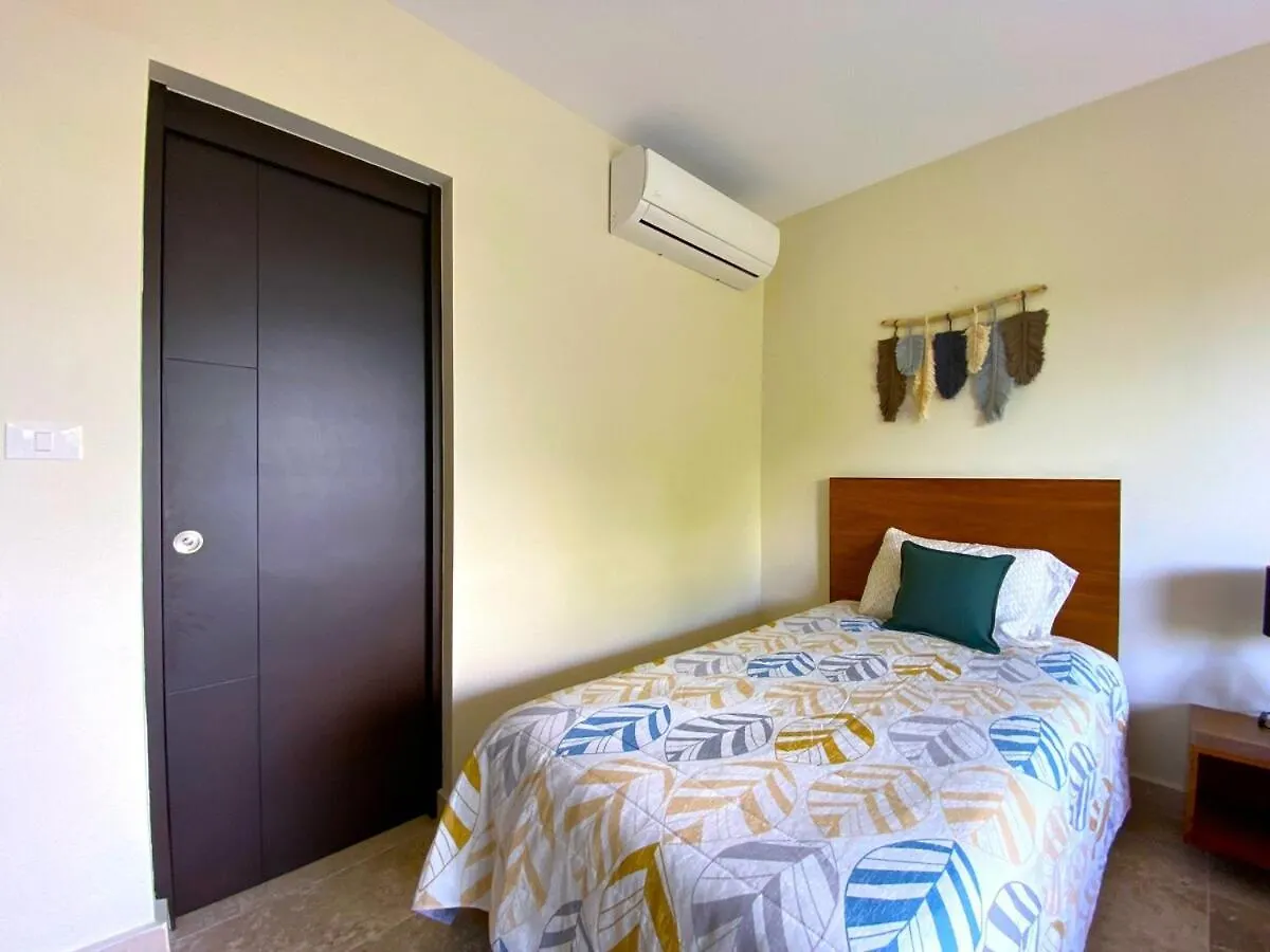Seaview Roof Pool, Gym Onsite, 4 Blocks To 5Th Ave Apartment Playa del Carmen Mexico